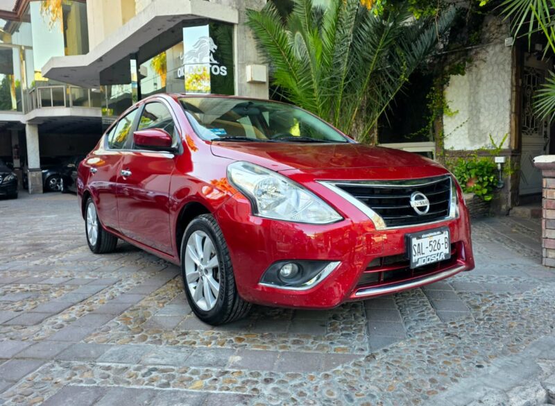 Nissan Versa 2016 version advance