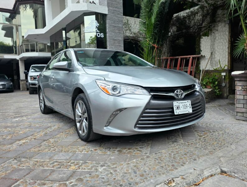 Toyota Camry LE 2016