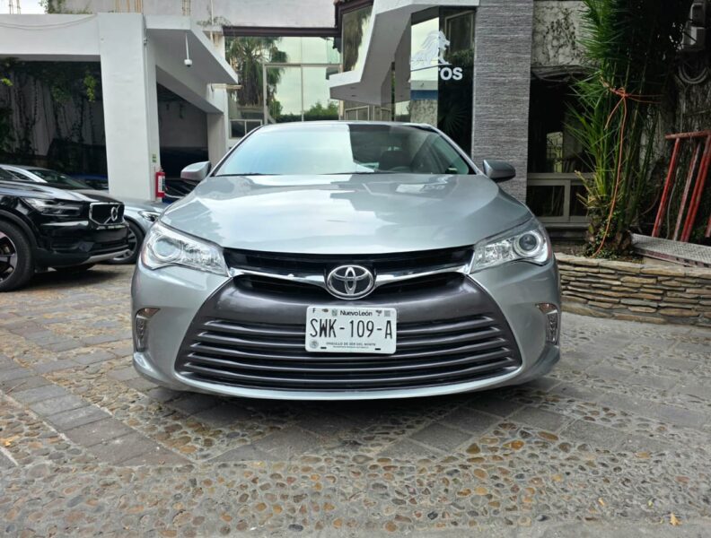 Toyota Camry LE 2016