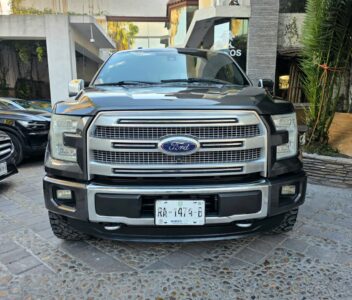 Ford F-150 PLATINUM 2015