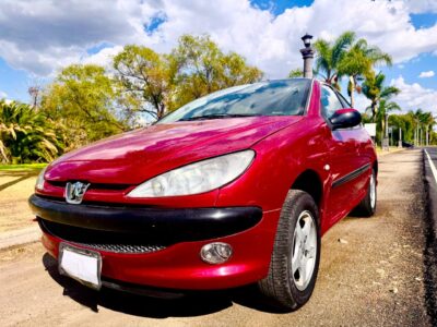 🚗 Peugeot 206 Automático 2006 | Único dueño | Factura original