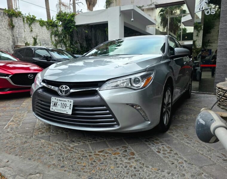 Toyota Camry LE 2016
