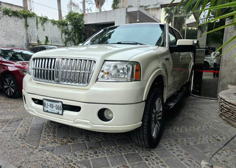 Lincoln Mark LT 2008