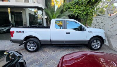 Ford F-150 modelo 2015.