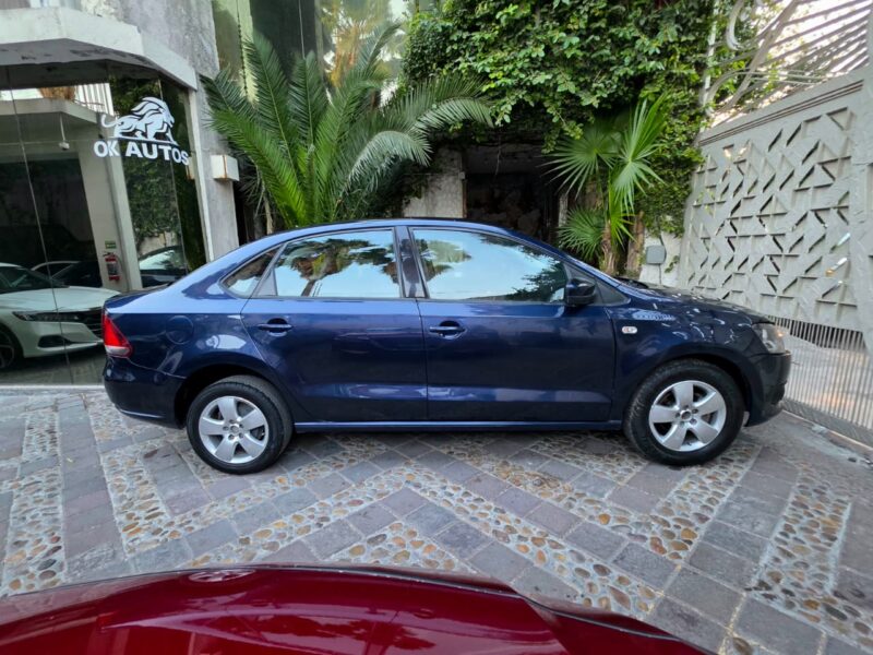 Volkswagen Vento TURBO DIESEL 2015