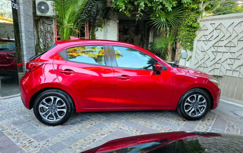 Mazda 2 version GRAND TOURING 2018