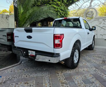Ford F-150 XLT modelo 2018