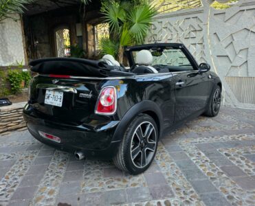 MINI Cooper Convertible version PEPPER 2016