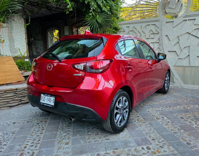 Mazda 2 version GRAND TOURING 2018