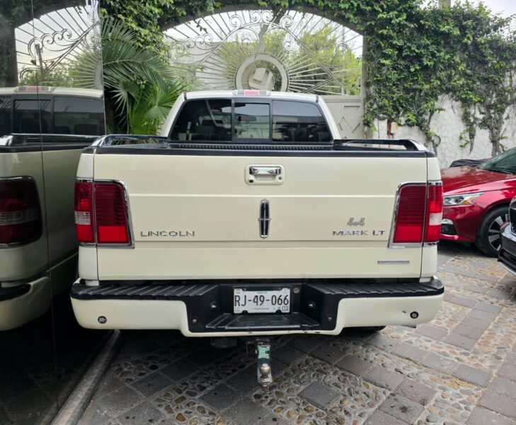 Lincoln Mark LT 2008