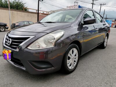 Nissan Versa Advance 2019 estandar