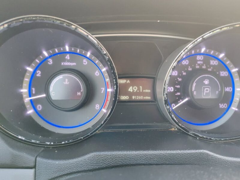 Hiunday Sonata 2014 automático eléctrico con clima funcionando 4 cilindros en Monterrey