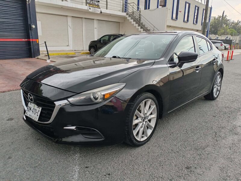 Mazda 3 Modelo 2018 Grand Touring en Monterrey