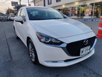 Mazda 2 Modelo 2022 Factura de Agencia Unico Dueño en Monterrey