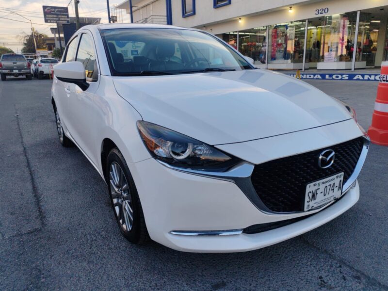 Mazda 2 Modelo 2022 Factura de Agencia Unico Dueño en Monterrey