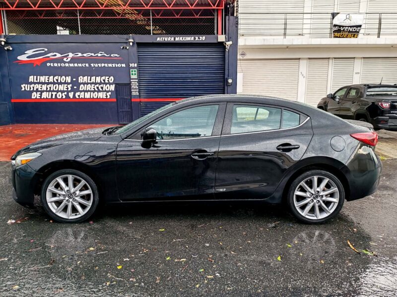 Mazda 3 Modelo 2018 Grand Touring en Monterrey