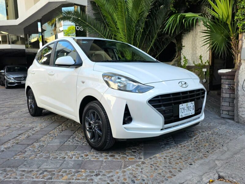 Hyundai Grand i10 MID GL 2023 en Monterrey