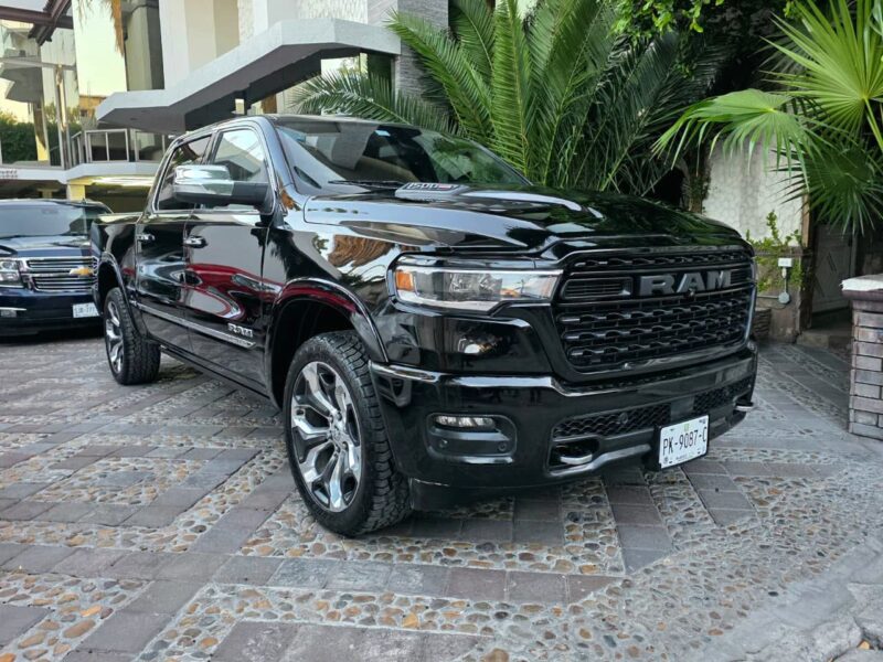 Dodge Ram 1500 LIMITED en Monterrey