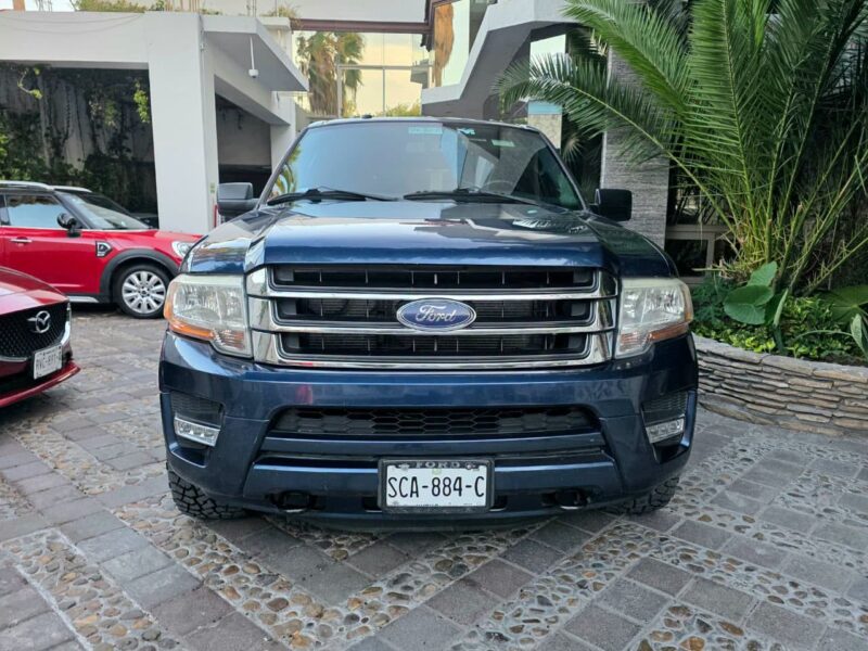 Ford Expedition MAX Extra Larga 4x4 modelo 2017 en Monterrey
