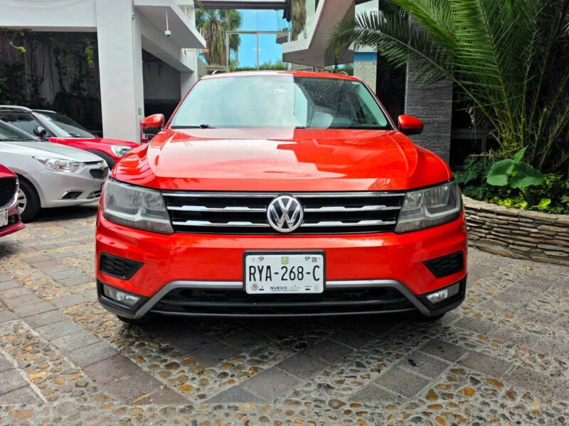 Volkswagen Tiguan TrendLine Plus 2018 en Monterrey