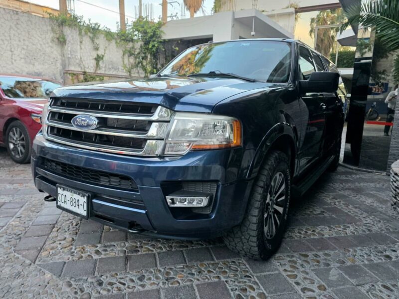 Ford Expedition MAX Extra Larga 4x4 modelo 2017 en Monterrey