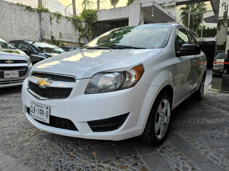 Chevrolet Aveo 2018 LT Transmisión Estandar en Monterrey