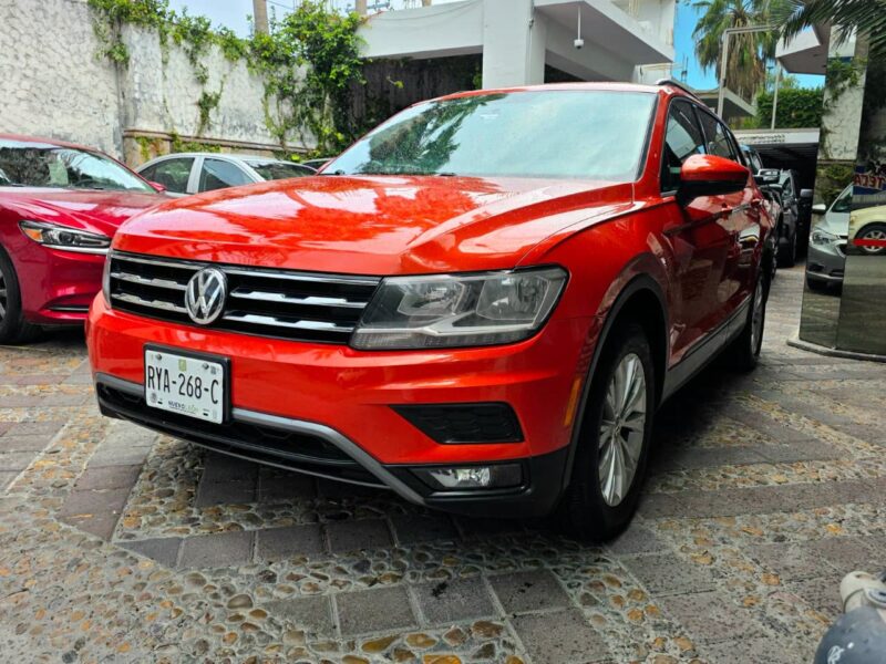 Volkswagen Tiguan TrendLine Plus 2018 en Monterrey