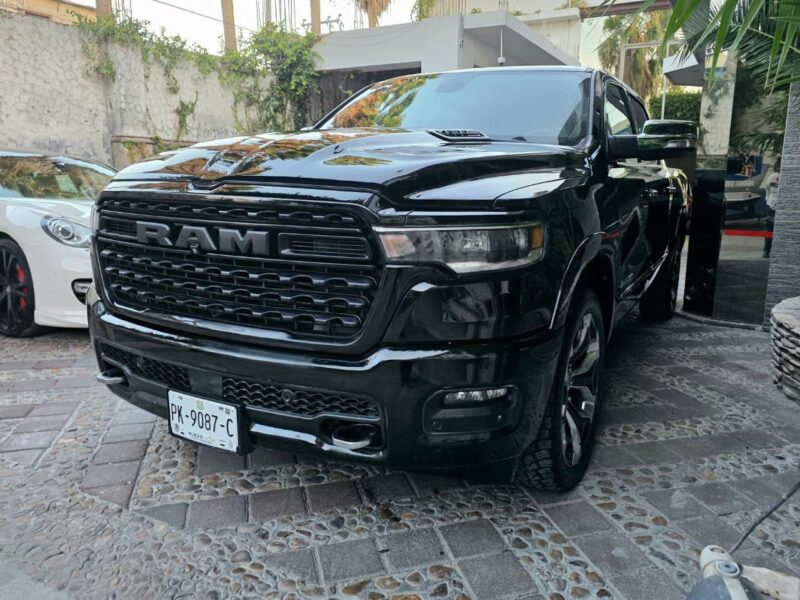 Dodge Ram 1500 LIMITED en Monterrey