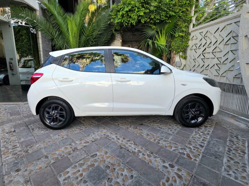 Hyundai Grand i10 MID GL 2023 en Monterrey