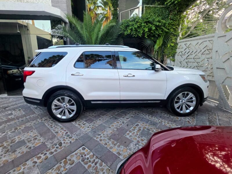 Ford Explorer LIMITED 2018 en Monterrey