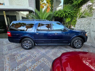 Ford Expedition MAX Extra Larga 4x4 modelo 2017 en Monterrey