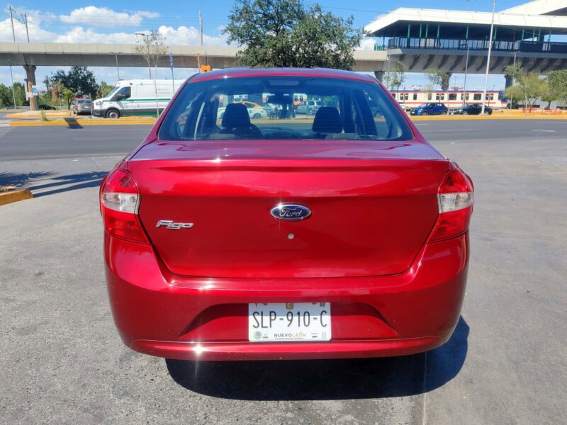 Ford Figo 2018 Factura de Agencia en Monterrey