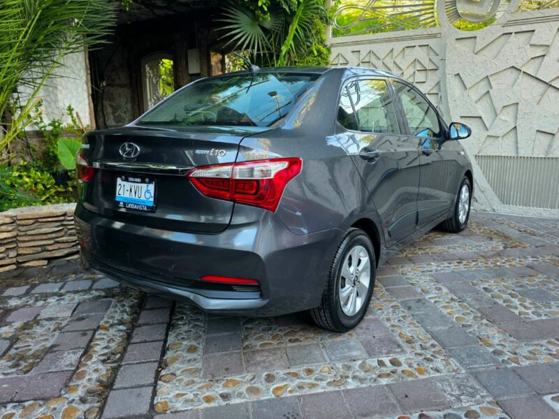 Hyundai Grand i10 GLS 2020 Automático en Monterrey