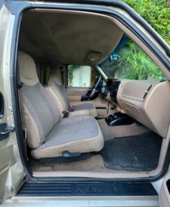 Ford Ranger modelo 2001 XLT cabina y media,