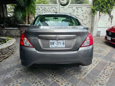 Nissan Versa Exclusive! año 2017 en Monterrey
