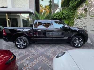 Dodge Ram 1500 LIMITED en Monterrey