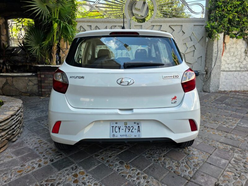 Hyundai Grand i10 MID GL 2023 en Monterrey