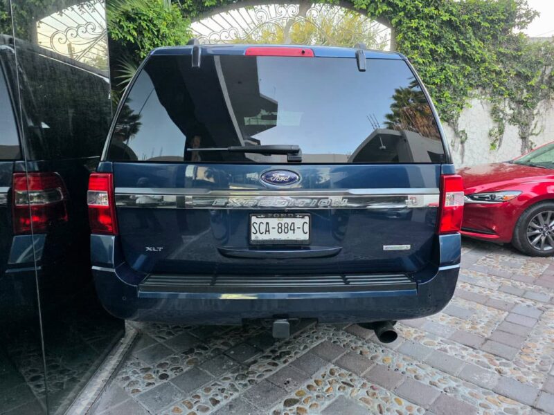 Ford Expedition MAX Extra Larga 4x4 modelo 2017 en Monterrey