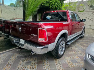 Dodge Ram version Laramie 2017 en Monterrey