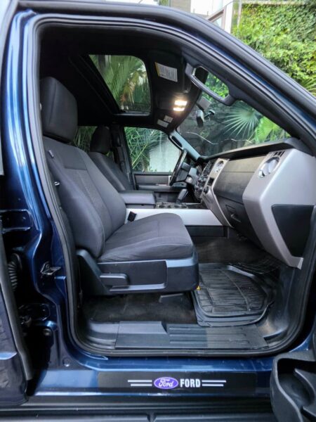 Ford Expedition MAX Extra Larga 4x4 modelo 2017 en Monterrey